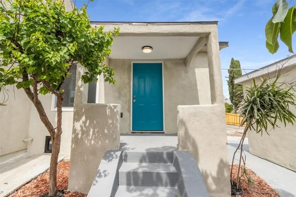 1521 N Bonnie Beach
