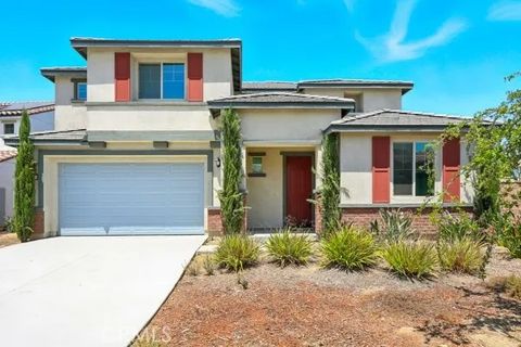 29471 Twinberry Circle Menifee CA 92584