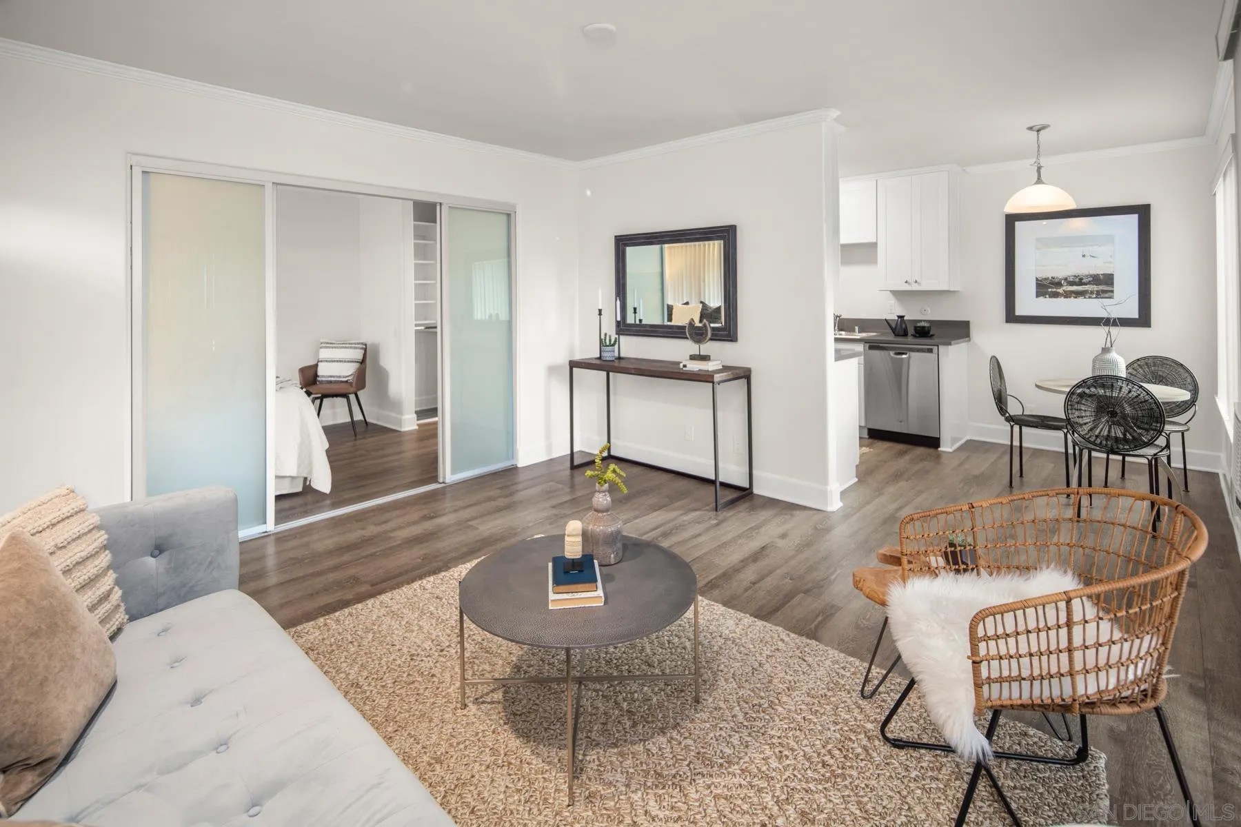 8581 Villa La Jolla Dr N