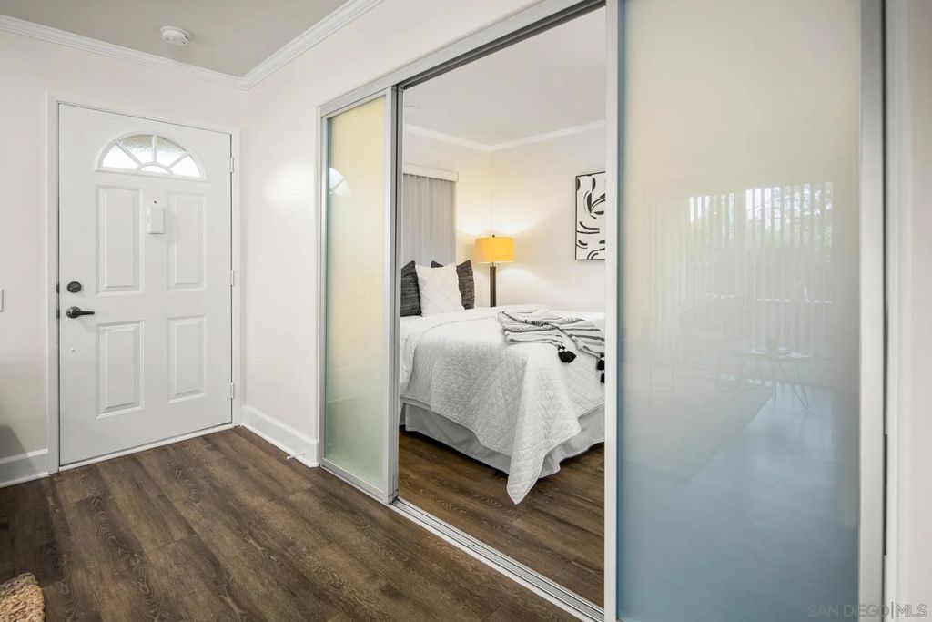 Photo of 8581 Villa La Jolla Dr #N, La Jolla, CA 92037 (MLS # 260016466)