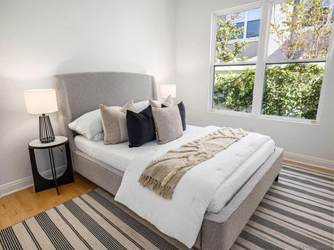 Tiny photo for 11148 Twinleaf Way, San Diego, CA 92131 (MLS # 250042396)