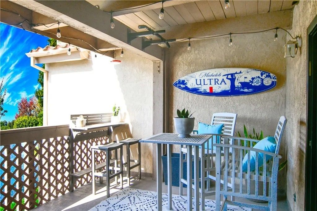 Photo of 16551 Grunion Lane #204, Huntington Beach, CA 92649 (MLS # PW25251851)