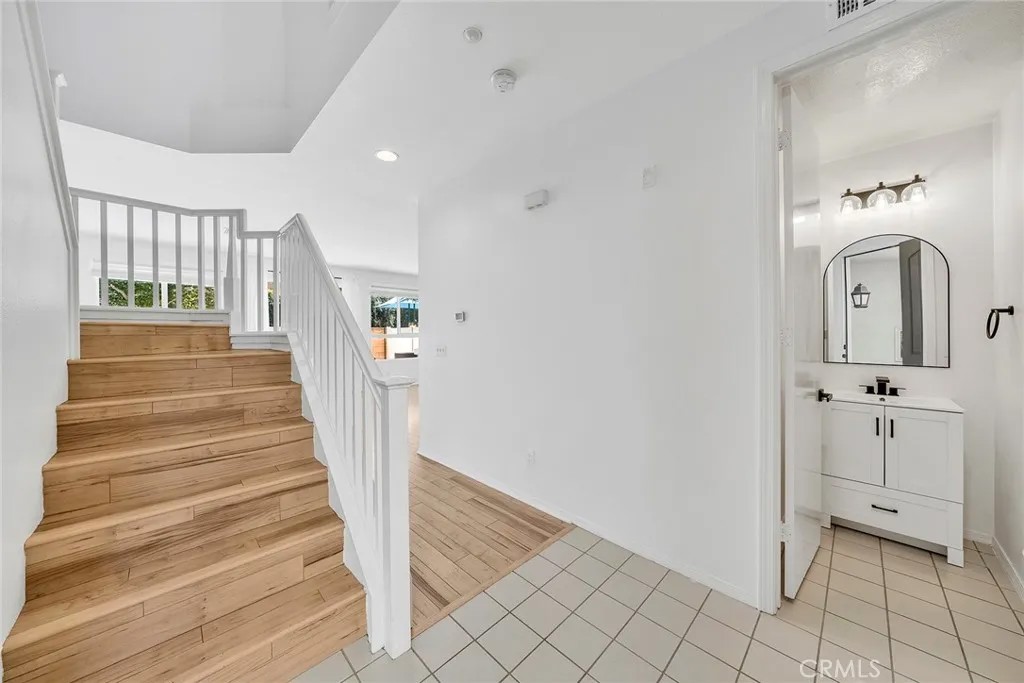 7161 East Ave 99