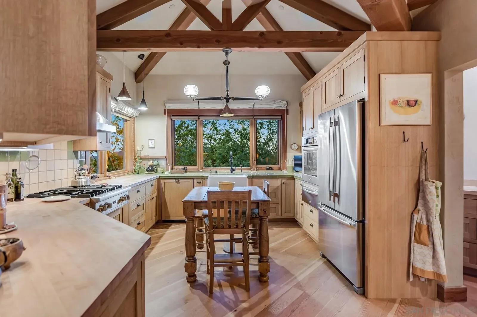 Julian, California 92036, United States, 4 Bedrooms Bedrooms, ,5 BathroomsBathrooms,Residential,Active,253181