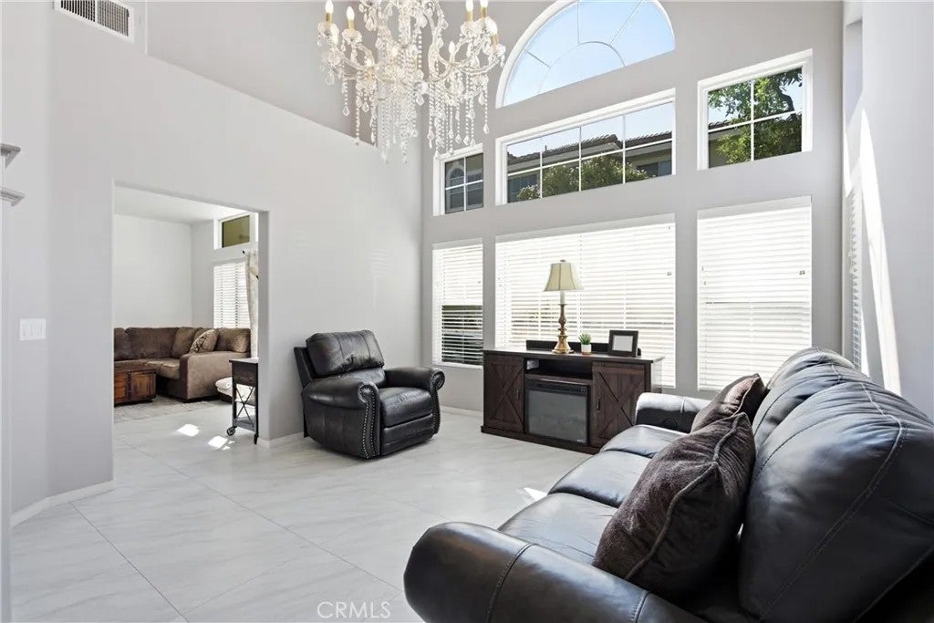 5505 Beverly Lane