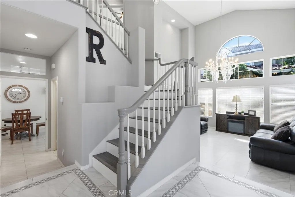 5505 Beverly Lane
