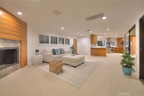 Tiny photo for 1281 Linda Vista, Palm Springs, CA 92262 (MLS # CV25244852)