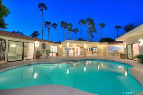 Photo of 1281 Linda Vista, Palm Springs, CA 92262 (MLS # CV25244852)