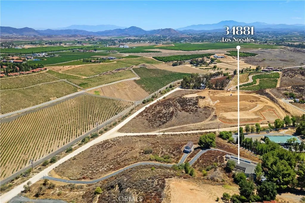 34881 Los Nogales