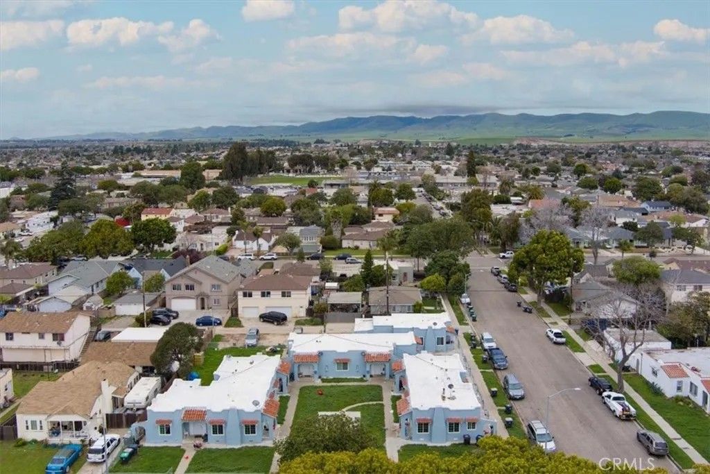 Photo of 223 E Tunnell St, Santa Maria, CA 93454 (MLS # SC26042800)