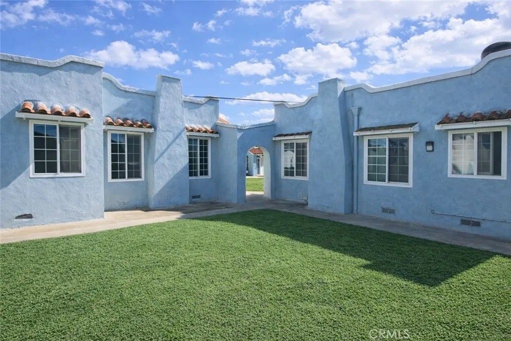 Photo of 223 E Tunnell St, Santa Maria, CA 93454 (MLS # SC26042800)