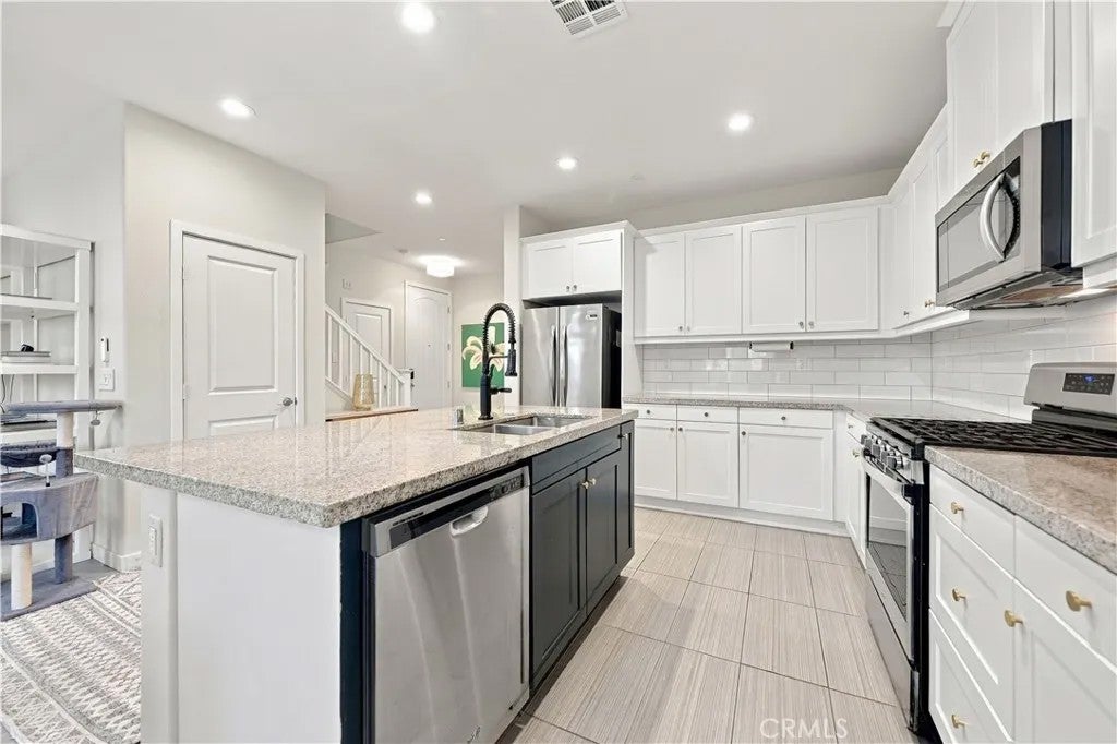 4126 Mission Tree Way