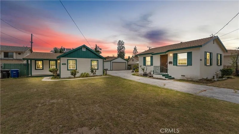 9228 Rio Dell St.