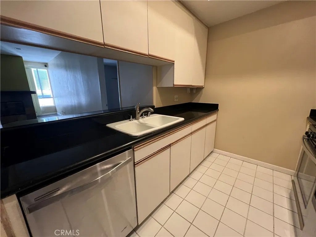 1240 S Corning 108