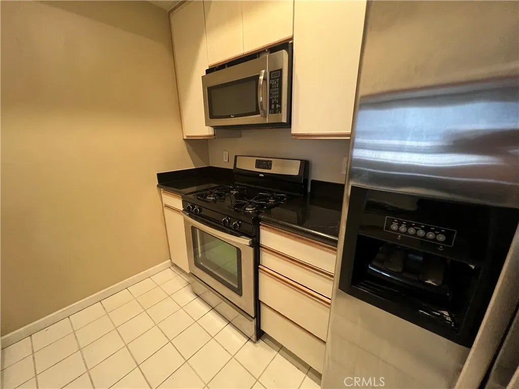 1240 S Corning 108