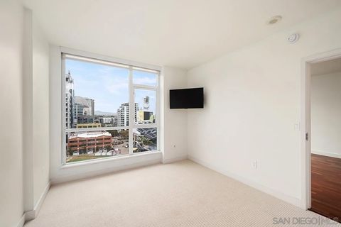 Tiny photo for 325 7th Avenue #1003, San Diego, CA 92101 (MLS # 2600069)