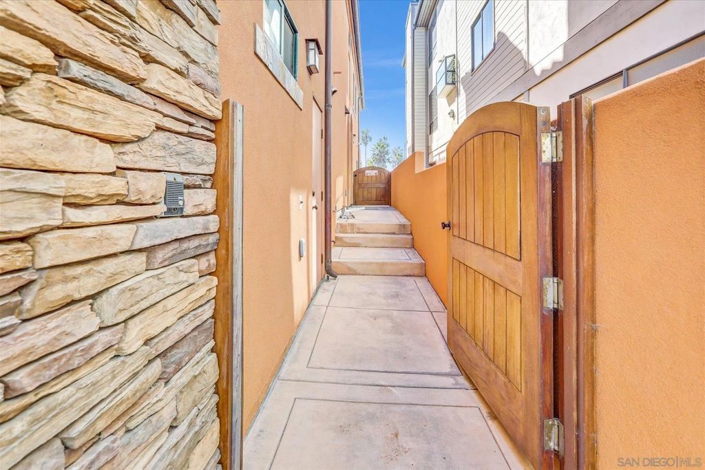 Photo of 2636-38 Strand Way, San Diego, CA 92109 (MLS # 260007535)