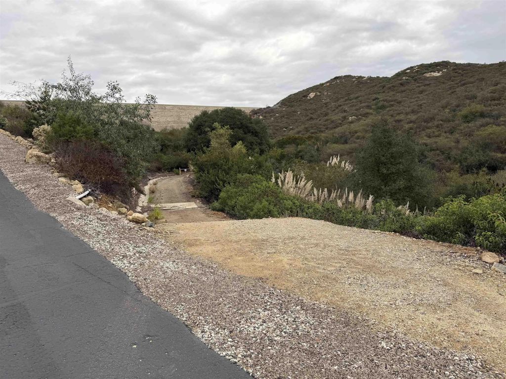 Photo of Mt Israel Rd, Escondido, CA 92029 (MLS # 250044746)