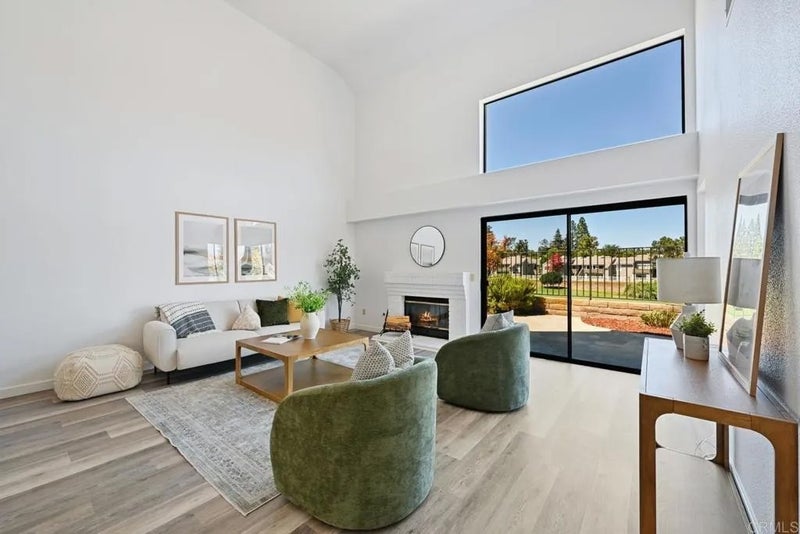1762 Spyglass Circle