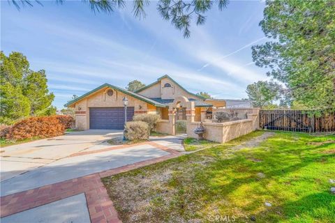 11815 Ivy Hesperia CA 92345