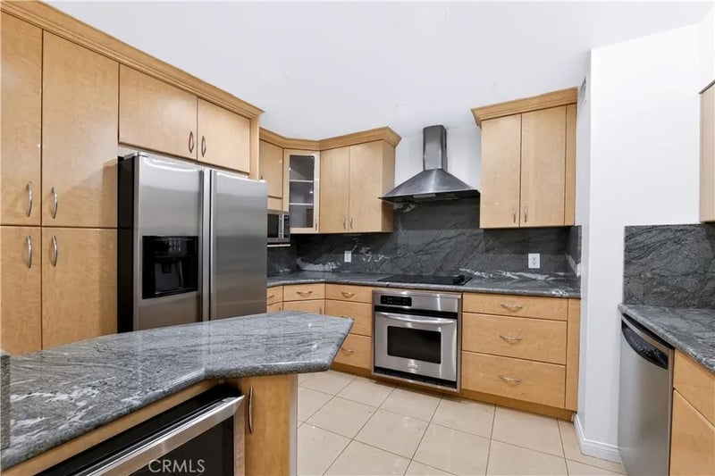 2700 Cahuenga Boulevard East 2217