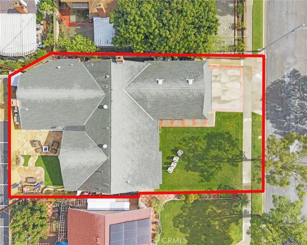 10691 Henderson Avenue