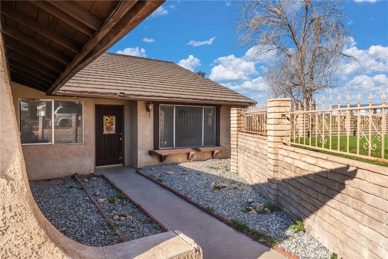 13802 Red Hill