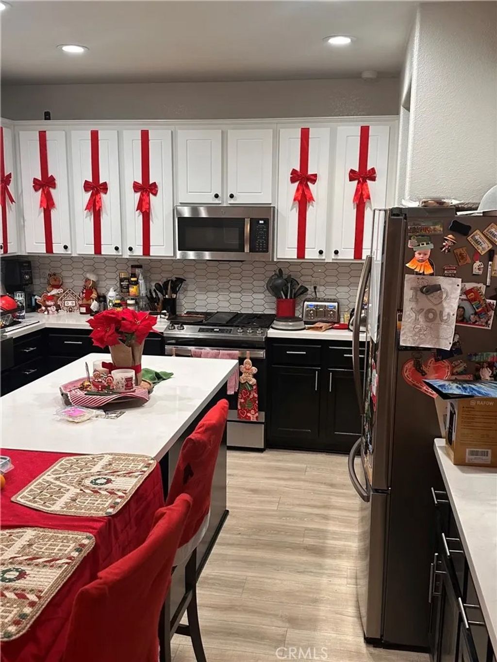 Photo of 13888 Chestnut St, Victorville, CA 92392 (MLS # HD25277713)