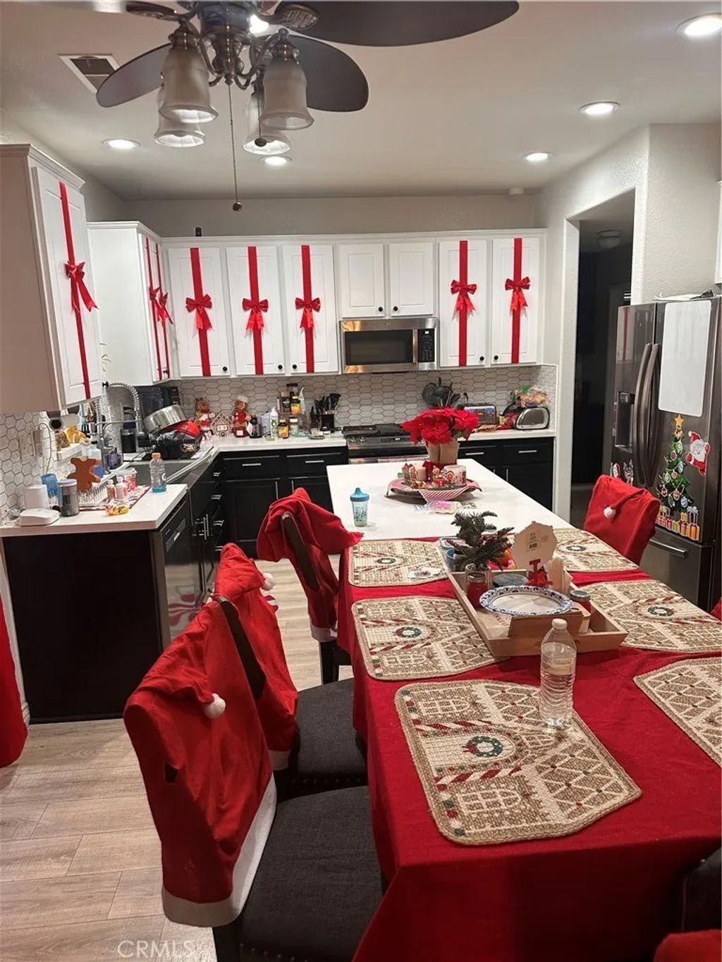 Photo of 13888 Chestnut St, Victorville, CA 92392 (MLS # HD25277713)