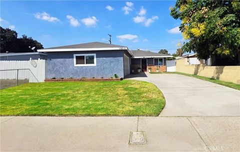 Photo of 13513 Leffingwell Rd, Whittier, CA 90605 (MLS # CV25229692)