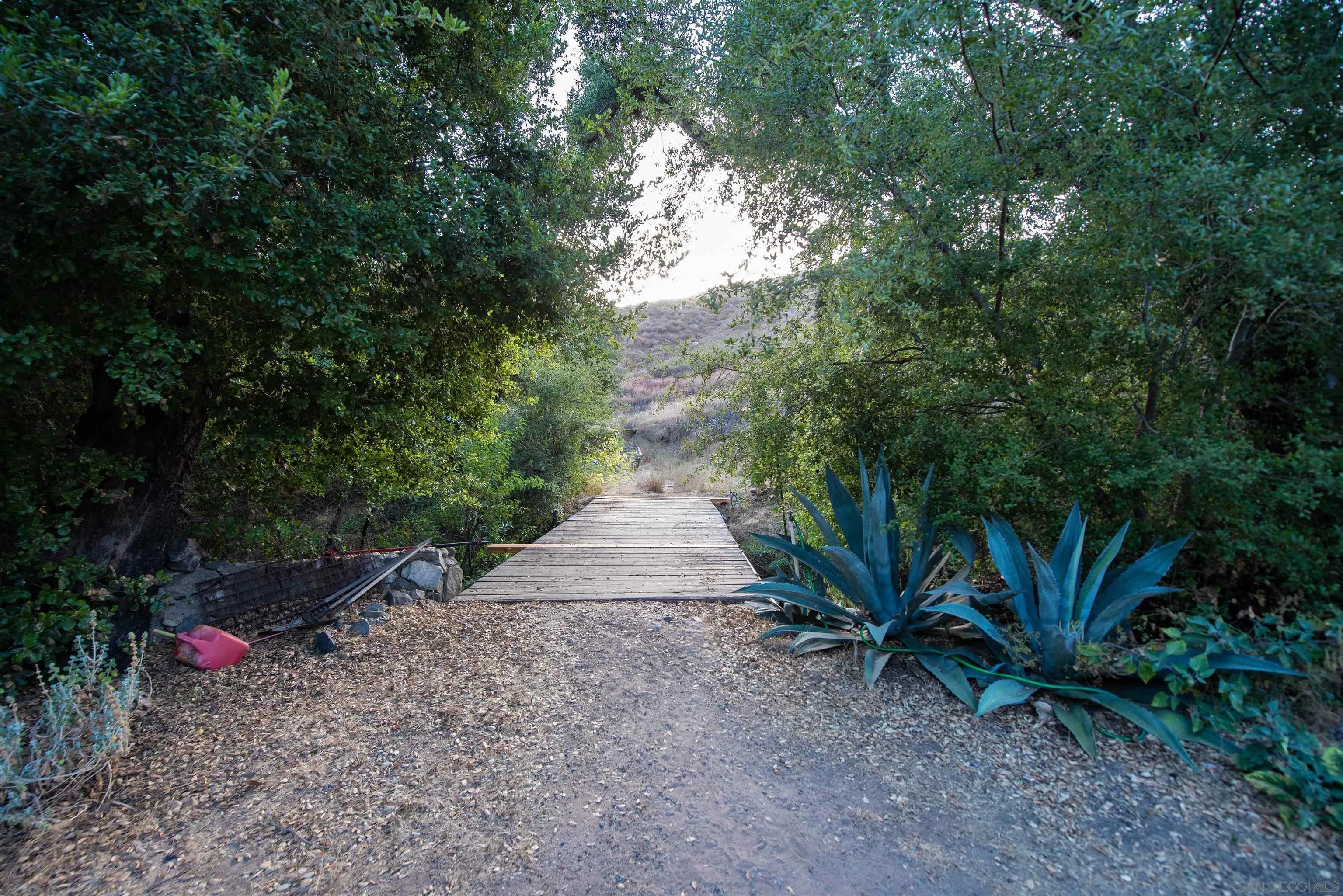 19360 Camino Vista Rd.