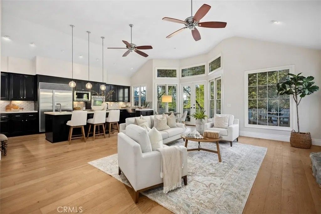 Photo of 31841 Via Faisan, Coto De Caza, CA 92679 (MLS # OC26040743)