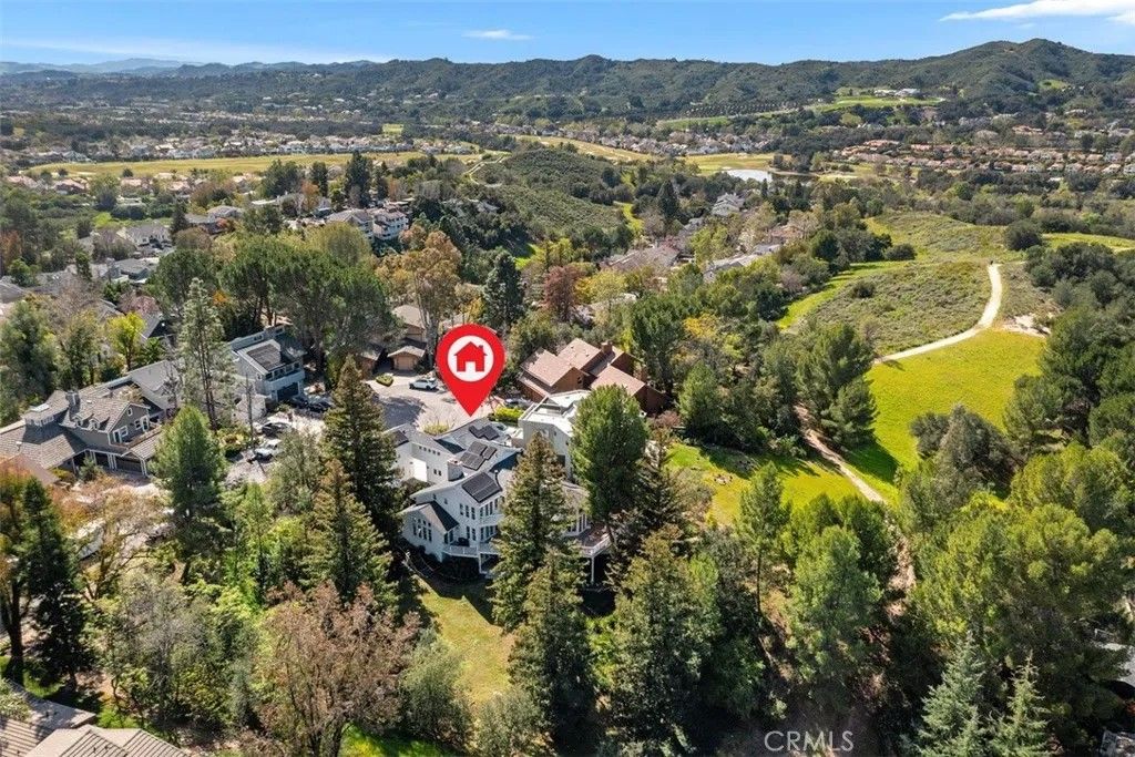 Photo of 31841 Via Faisan, Coto De Caza, CA 92679 (MLS # OC26040743)