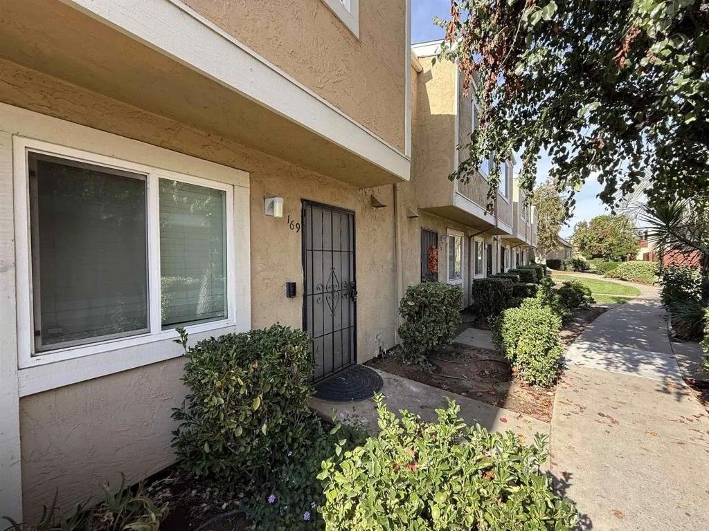 Photo of 475 N Midway Drive #169, Escondido, CA 92027 (MLS # NDP2510750)