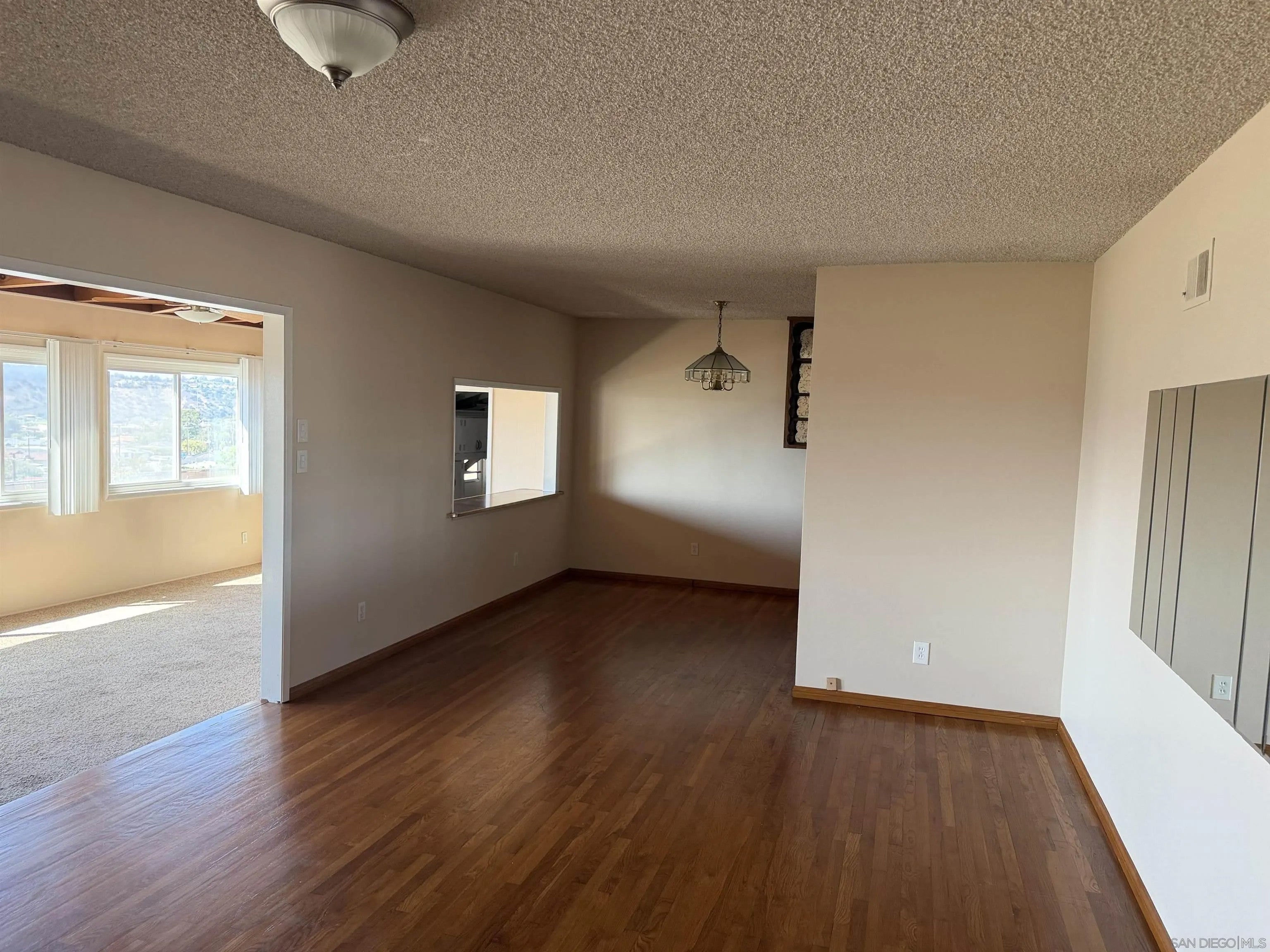 6412 Clara Lee Avenue