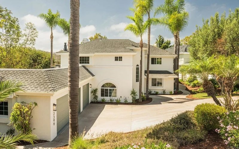 2399 Ivy Road