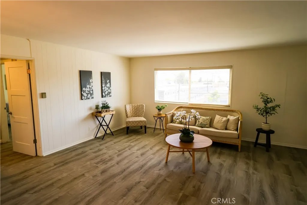 26015 Narbonne Avenue 14