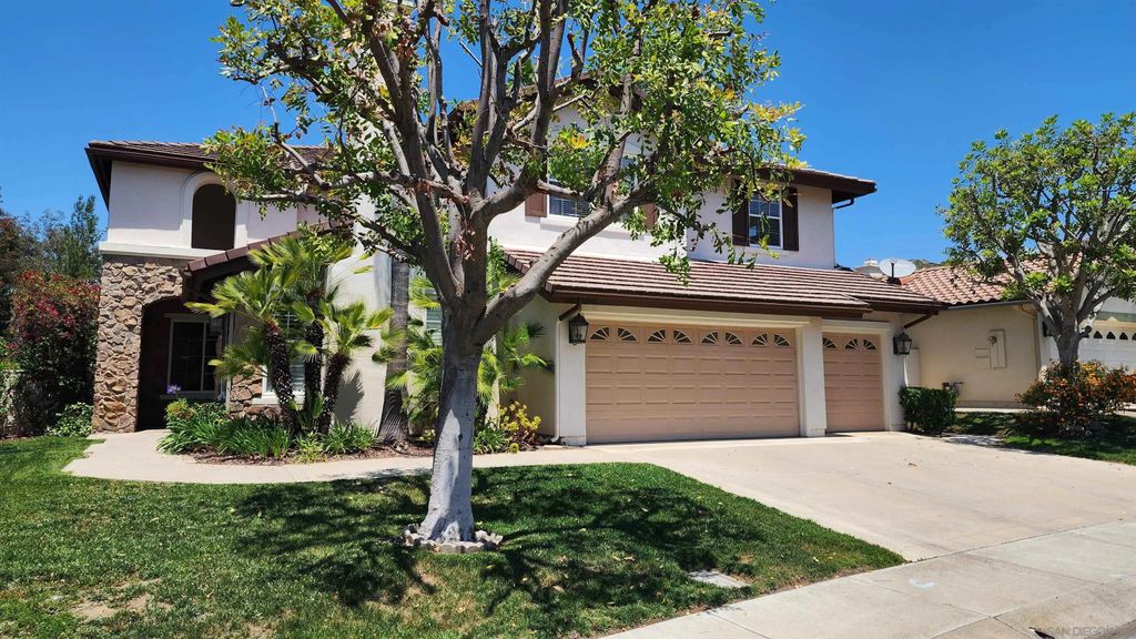 Photo of 2295 Orchard View Ln, Escondido, CA 92027 (MLS # 260002366)