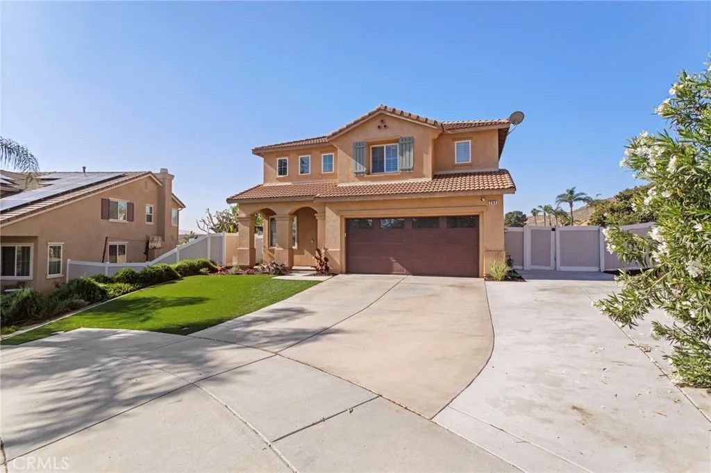 Photo of 294 Kieswetter St, Colton, CA 92324 (MLS # IG26064825)