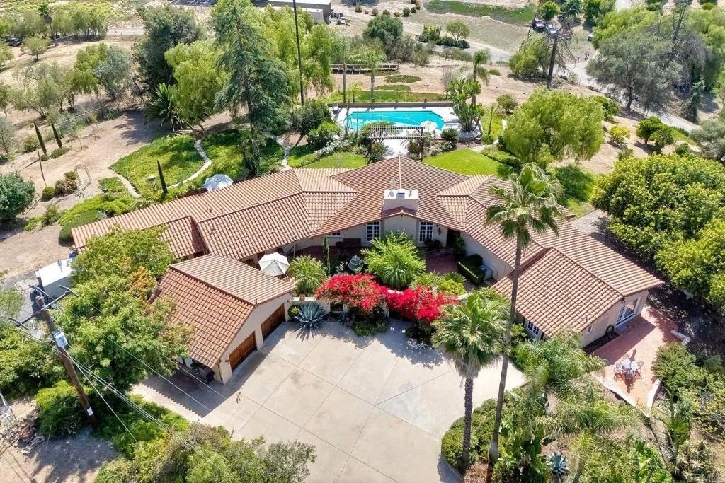 Photo of 11105 Berry Road, Valley Center, CA 92082 (MLS # PTP2503634)