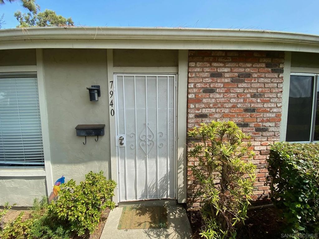 Photo of 7940 Camino Jonata, San Diego, CA 92122 (MLS # 260010936)