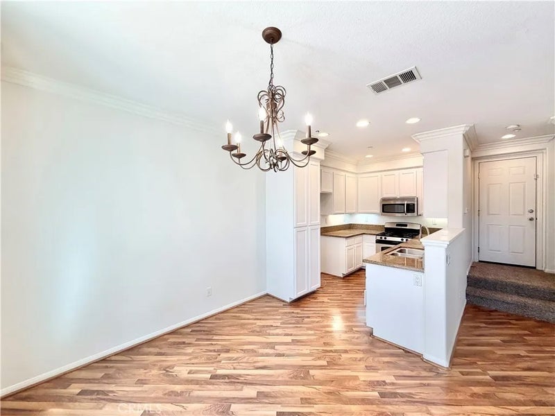 24685 Ridgewalk Street 3