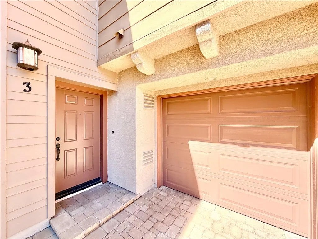 24685 Ridgewalk Street 3