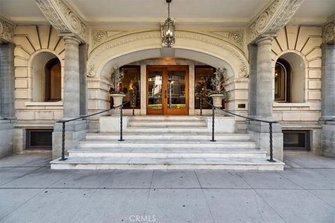 Photo of 1030 E Ocean Blvd #206, Long Beach, CA 90802 (MLS # CV25245255)