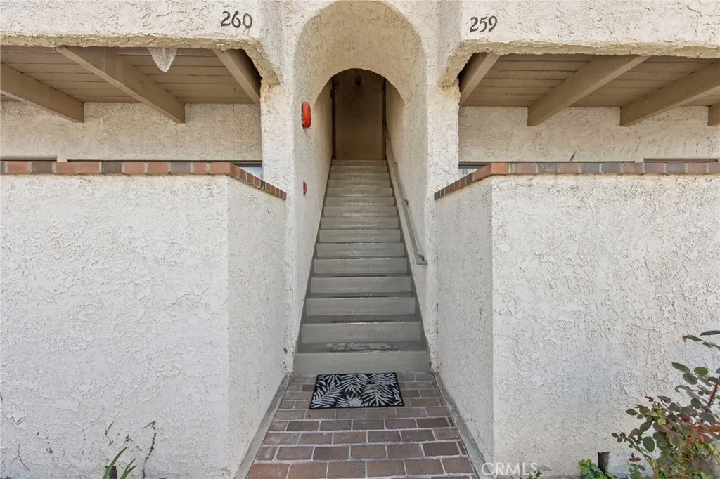25027 Peachland Avenue 260