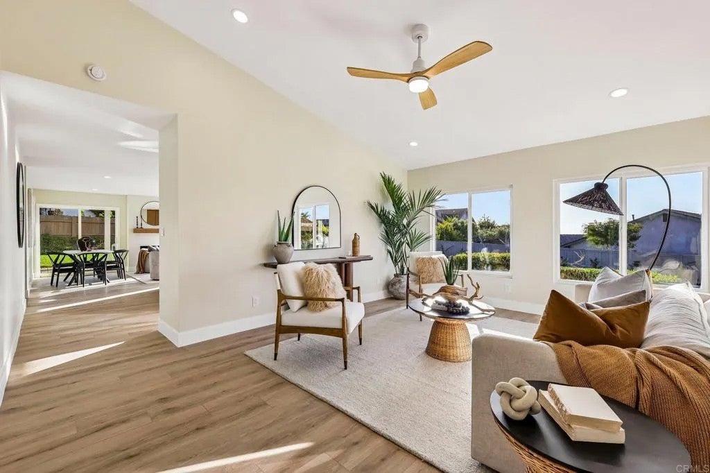 7221 Wisteria Way