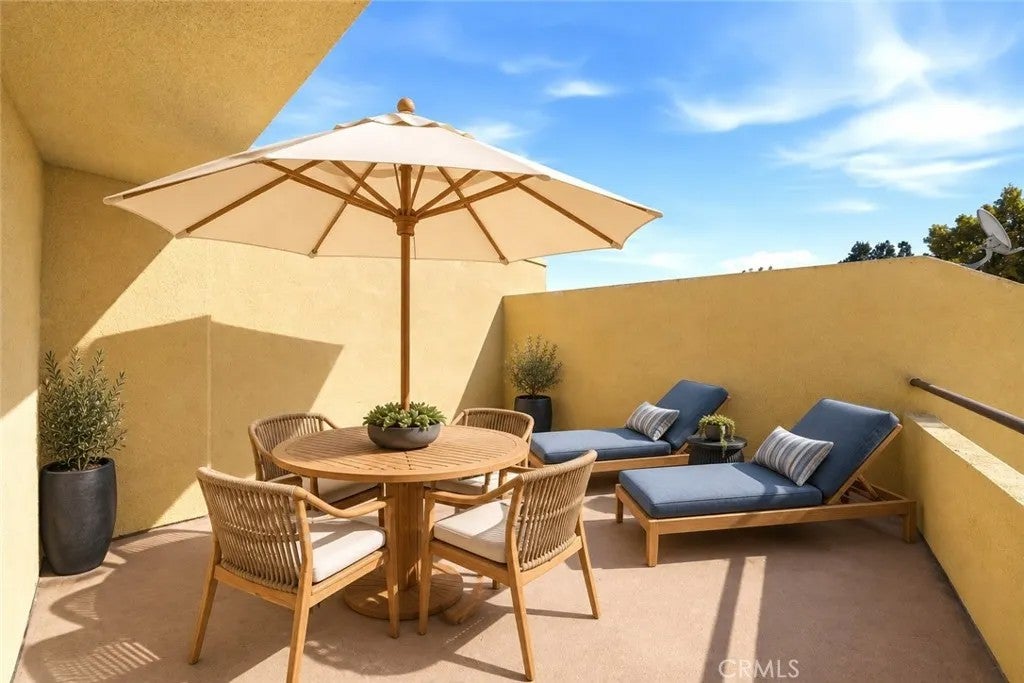 25712 Le Parc 46