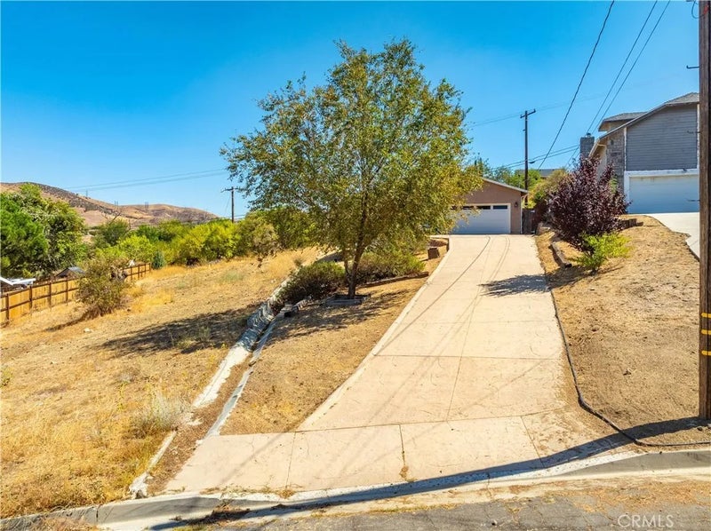 42846 Montello Drive