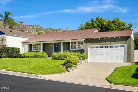 Photo of 2444 N Parish Place, Burbank, CA 91504 (MLS # P1-26086)