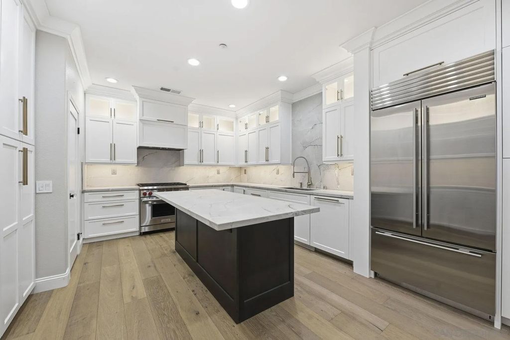 Photo of 6467 Alexandri Cir, Carlsbad, CA 92011 (MLS # 250034378)